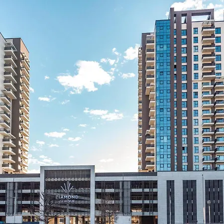 Urban Oasis Diamond 16th Floor , Center, Free Private Parking *