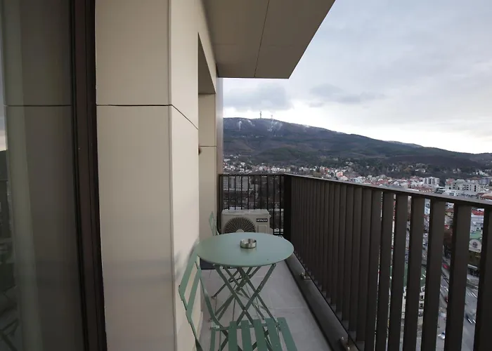 Urban Oasis Diamond 16th Floor , Center, Free Private Parking